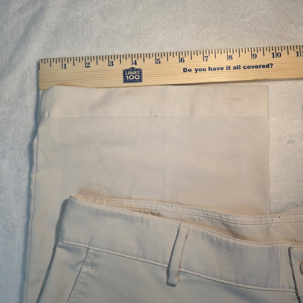 Under Armour Mens‎ 36x30 Performance Golf Pants Mens Beige Cream Wicking Tech - Picture 5 of 13